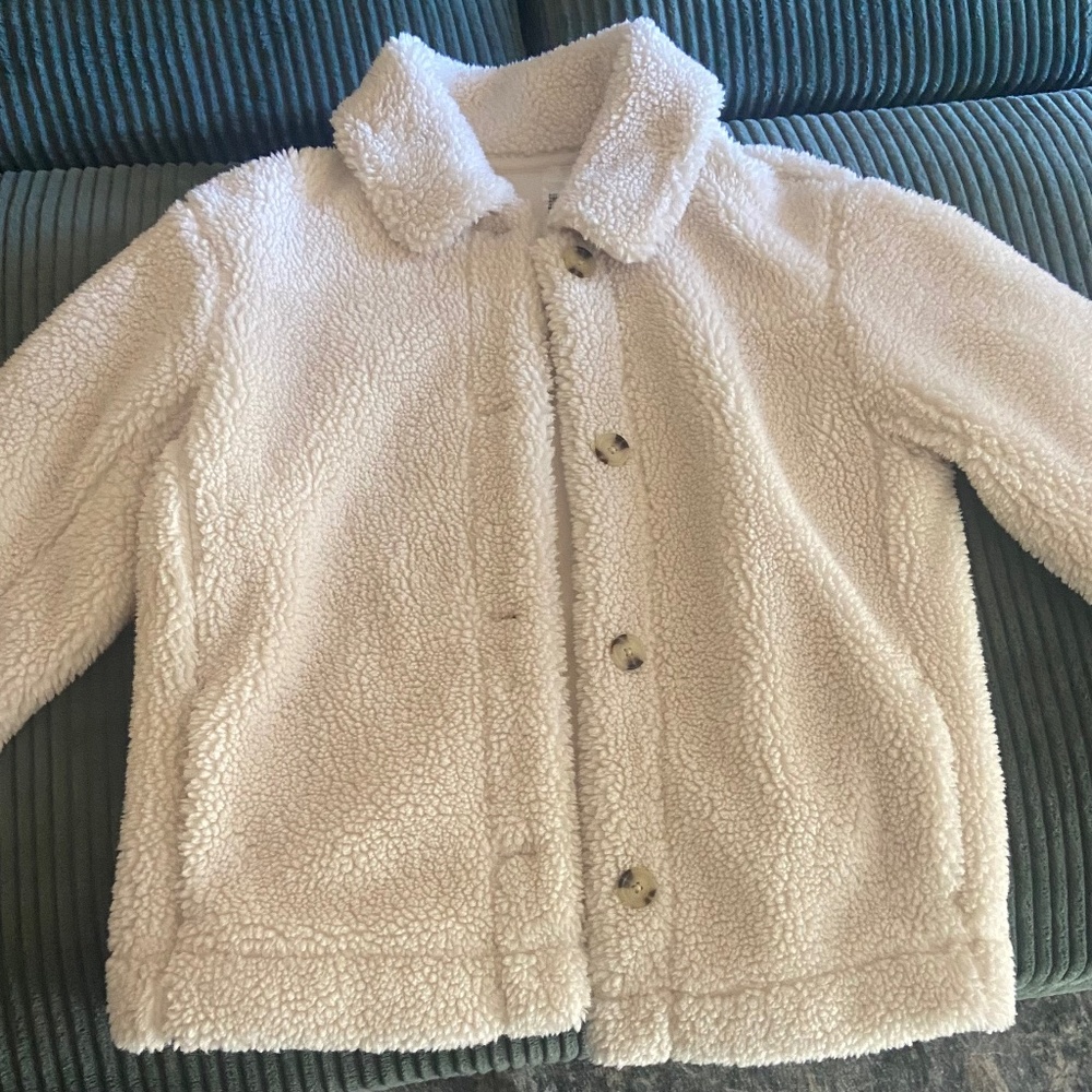 Uniqlo off white, cream Teddy jacket small